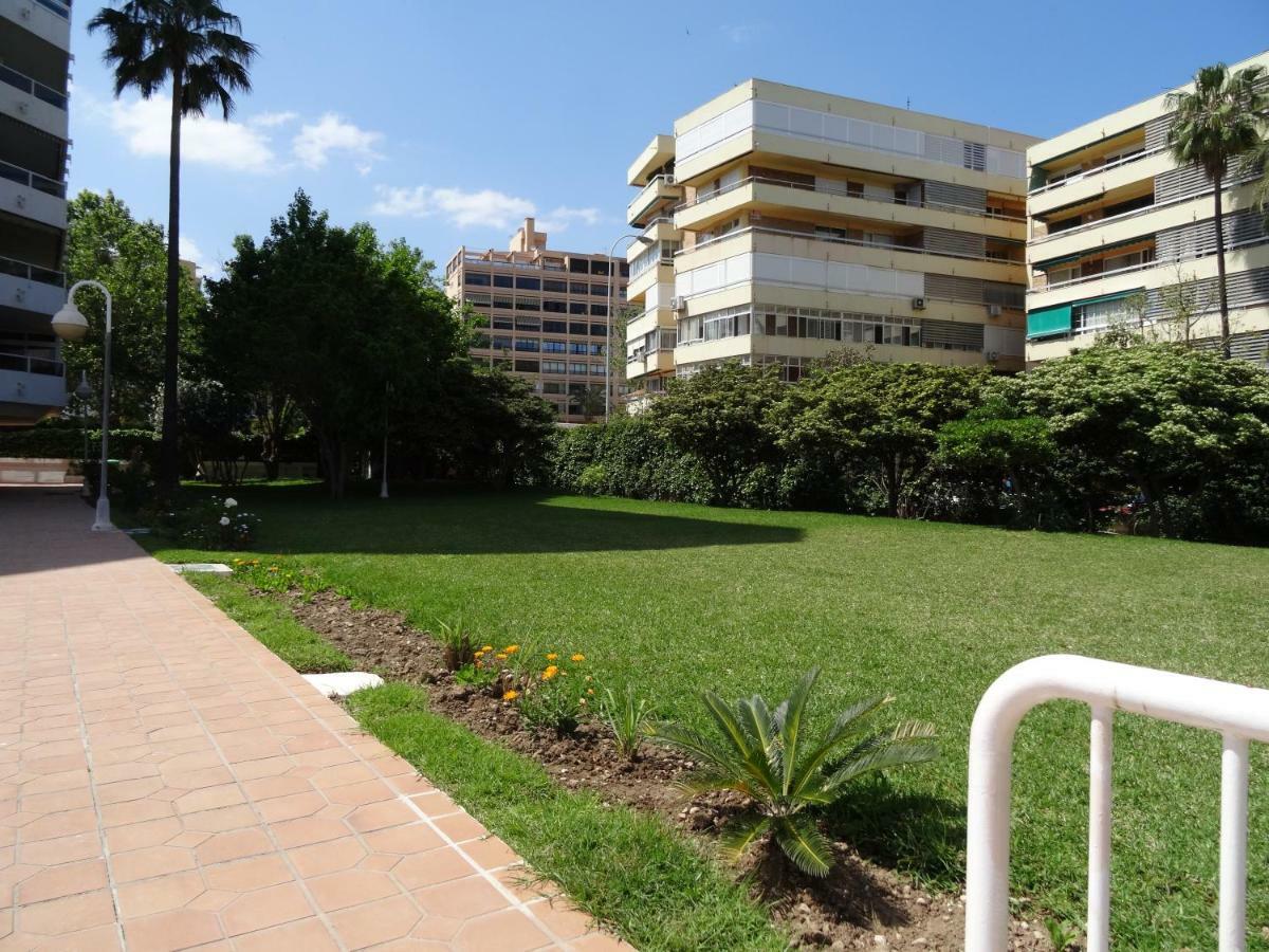 Residencia Pez Espada Apartment Torremolinos Exterior photo